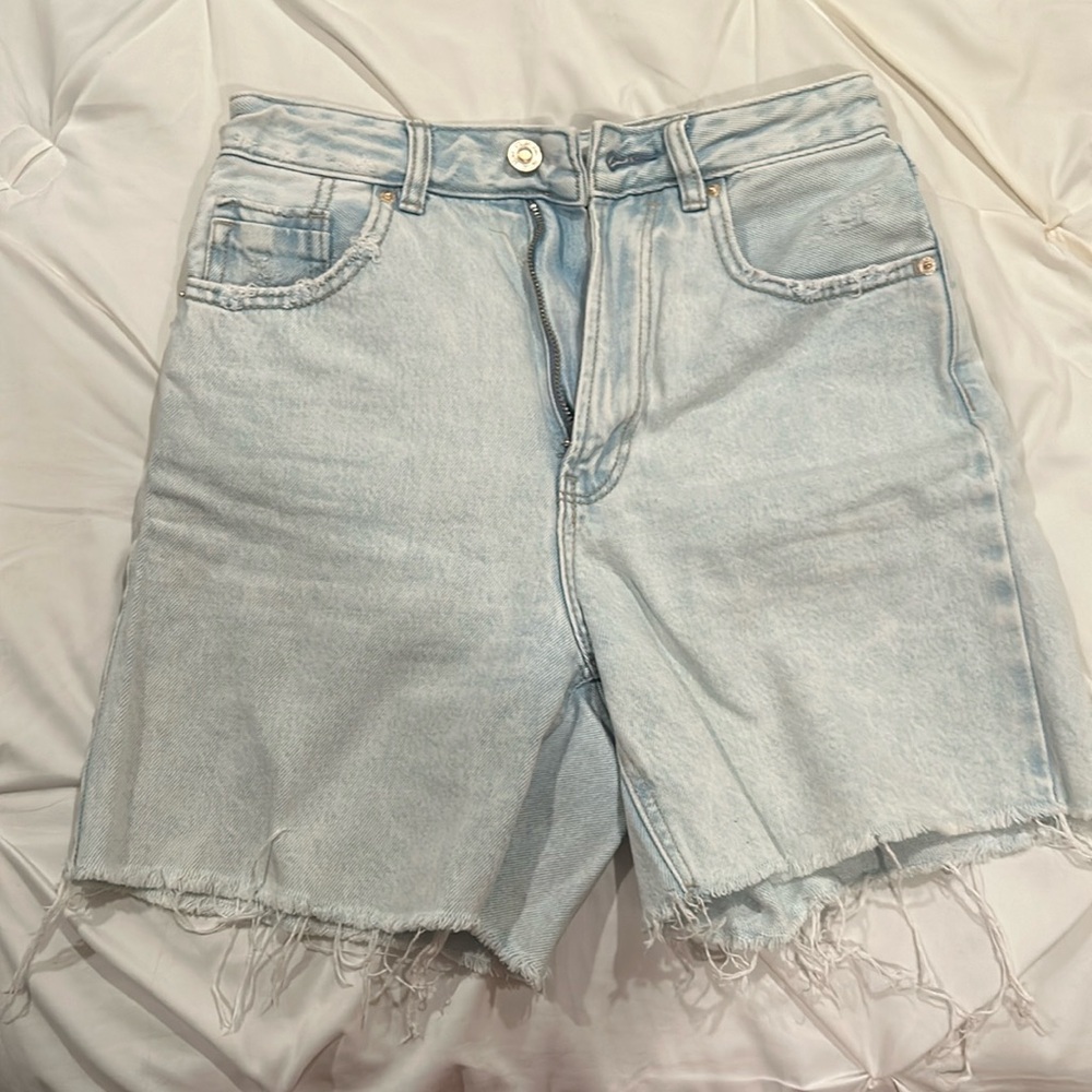 Stradivarius denim shorts